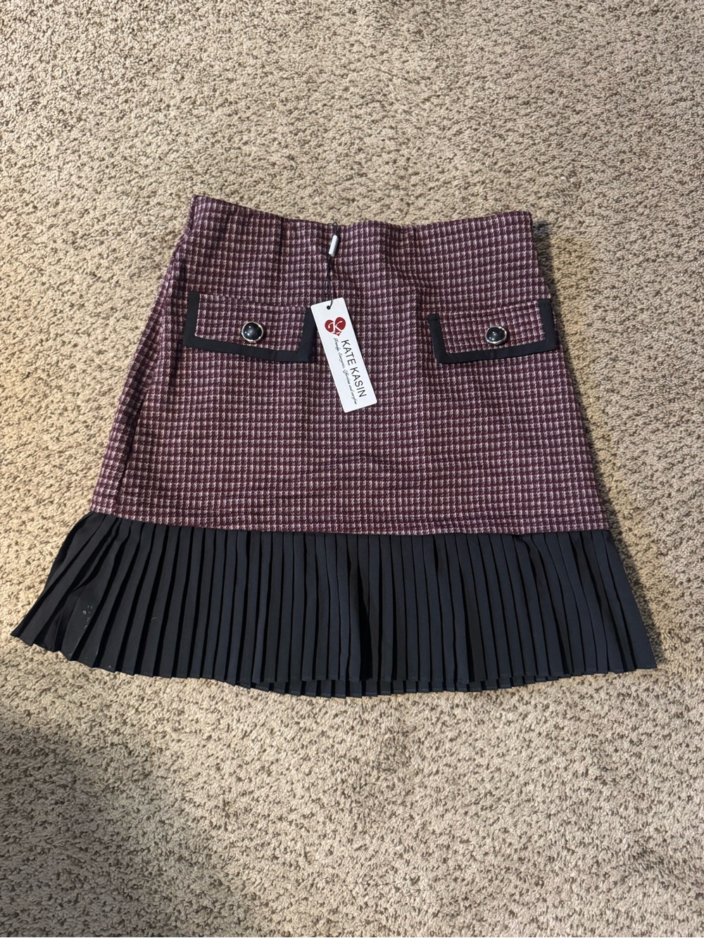 Kate Kasin Plum Houndstooth Pleated Hem Mini Skirt